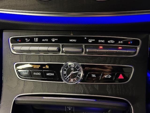 Eクラス E200 クーペ スポーツ 認定中古車 弊社ユーザー様お下取り レーダーセーフティPKG レザーPKG パノラマ オブシディアンブラック 前席パワーシート シートヒーター ブルメスターサウンド 360度カメラ(64枚目)