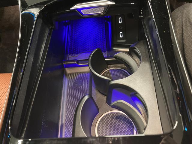 GLC GLC220d 4マチック ドライバーズパッケージ 元弊社デモカー ブラウン本革シート ブルメスター 360度カメラ シートベンチレーター シートヒーター 前後純正ドラレコ サンルーフ アンビエントライト ヘッドアップディスプレイ ETC MBUX(34枚目)