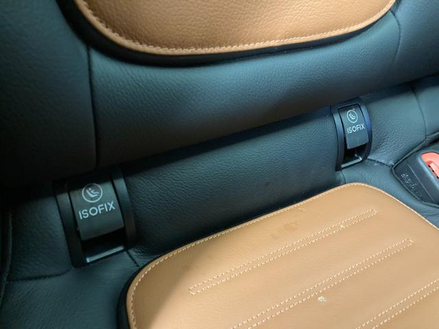 GLC GLC220d 4マチック ドライバーズパッケージ 元弊社デモカー ブラウン本革シート ブルメスター 360度カメラ シートベンチレーター シートヒーター 前後純正ドラレコ サンルーフ アンビエントライト ヘッドアップディスプレイ ETC MBUX(50枚目)