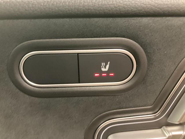 CLAクラス CLA200d AMGラインパッケージ 認定中古車 弊社デモカー AMGライン レザーARTICO/マイクロカットシート コスモスブラック 19インチ純正AW 360度カメラ 前席パワーシート シートヒーター 純正ドライブレコーダー(24枚目)