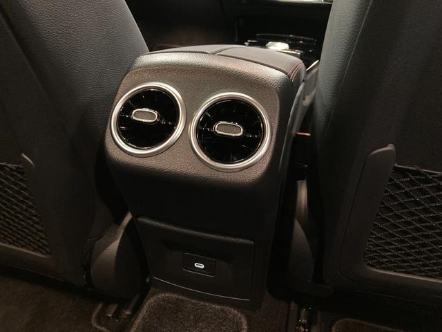 CLAクラス CLA200d AMGラインパッケージ 認定中古車 弊社デモカー AMGライン レザーARTICO/マイクロカットシート コスモスブラック 19インチ純正AW 360度カメラ 前席パワーシート シートヒーター 純正ドライブレコーダー(34枚目)