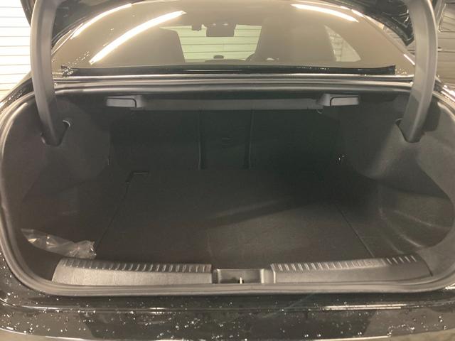 CLAクラス CLA200d AMGラインパッケージ 認定中古車 弊社デモカー AMGライン レザーARTICO/マイクロカットシート コスモスブラック 19インチ純正AW 360度カメラ 前席パワーシート シートヒーター 純正ドライブレコーダー(35枚目)
