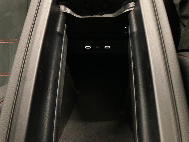 CLAクラス CLA200d AMGラインパッケージ 認定中古車 弊社デモカー AMGライン レザーARTICO/マイクロカットシート コスモスブラック 19インチ純正AW 360度カメラ 前席パワーシート シートヒーター 純正ドライブレコーダー(45枚目)