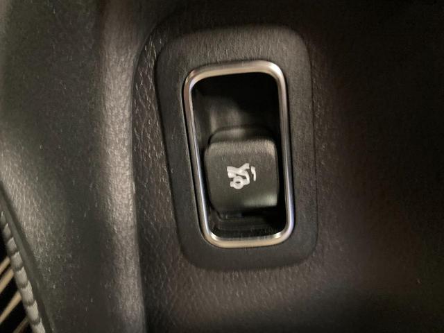 CLAクラス CLA200d AMGラインパッケージ 認定中古車 弊社デモカー AMGライン レザーARTICO/マイクロカットシート コスモスブラック 19インチ純正AW 360度カメラ 前席パワーシート シートヒーター 純正ドライブレコーダー(63枚目)