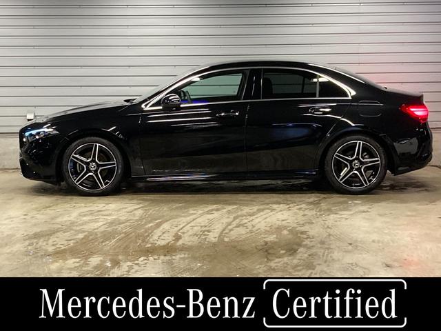 Aクラスセダン A200d セダン AMGラインパッケージ 認定中古車 弊社デモカー AMGライン レザーエクスクルーシブPKG 前席パワーシート シートヒーター 本革赤黒シート MBUX ワイヤレスチャージャー アンビエントライト64色 前後純正ドラレコ(4枚目)