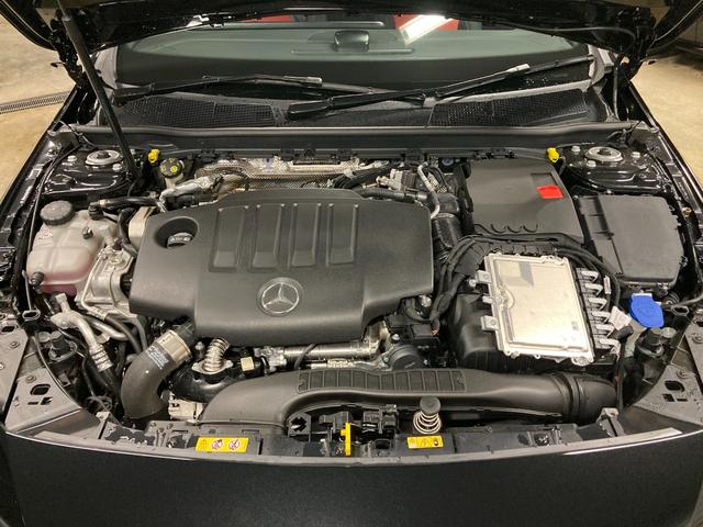 Aクラスセダン A200d セダン AMGラインパッケージ 認定中古車 弊社デモカー AMGライン レザーエクスクルーシブPKG 前席パワーシート シートヒーター 本革赤黒シート MBUX ワイヤレスチャージャー アンビエントライト64色 前後純正ドラレコ(24枚目)