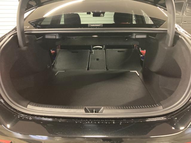 Aクラスセダン A200d セダン AMGラインパッケージ 認定中古車 弊社デモカー AMGライン レザーエクスクルーシブPKG 前席パワーシート シートヒーター 本革赤黒シート MBUX ワイヤレスチャージャー アンビエントライト64色 前後純正ドラレコ(29枚目)