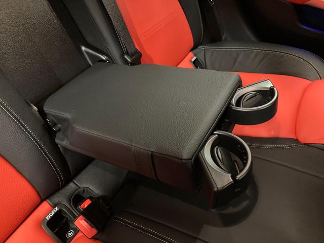 Aクラスセダン A200d セダン AMGラインパッケージ 認定中古車 弊社デモカー AMGライン レザーエクスクルーシブPKG 前席パワーシート シートヒーター 本革赤黒シート MBUX ワイヤレスチャージャー アンビエントライト64色 前後純正ドラレコ(42枚目)