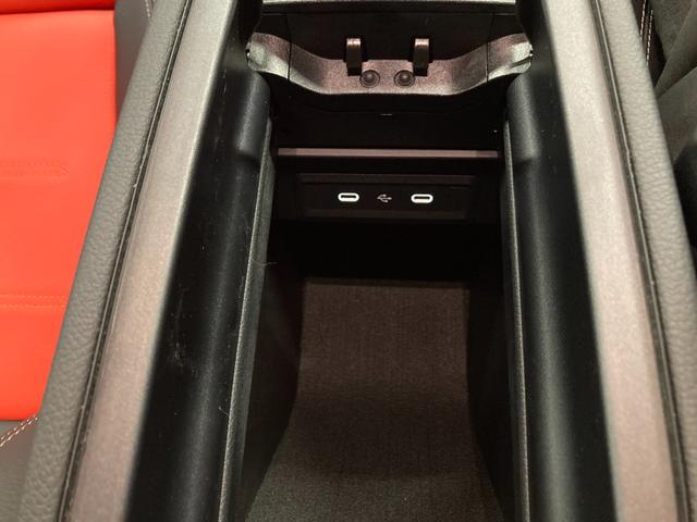 Aクラスセダン A200d セダン AMGラインパッケージ 認定中古車 弊社デモカー AMGライン レザーエクスクルーシブPKG 前席パワーシート シートヒーター 本革赤黒シート MBUX ワイヤレスチャージャー アンビエントライト64色 前後純正ドラレコ(46枚目)