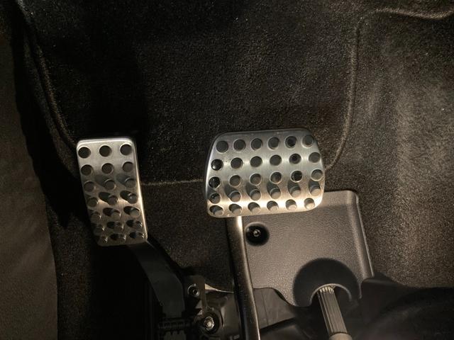 EQA EQA250+ AMGラインパッケージ 認定中古車 電気自動車 純正ドライブレコーダー 360度カメラ アンビエントライト シートヒーター 電動パワーシート ワイヤレス充電 オートライト 自動追従機能 ETC 急速充電 普通充電(20枚目)