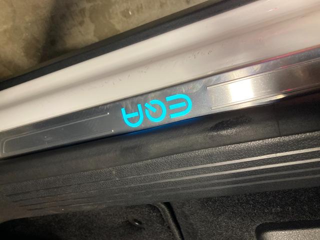 EQA EQA250+ AMGラインパッケージ 認定中古車 電気自動車 純正ドライブレコーダー 360度カメラ アンビエントライト シートヒーター 電動パワーシート ワイヤレス充電 オートライト 自動追従機能 ETC 急速充電 普通充電(26枚目)