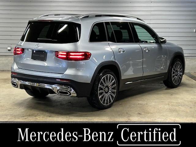 ＧＬＢ ＧＬＢ１８０　ＡＭＧラインパッケージ　新車保証継承　元弊社デモカー　ＡＭＧラインパッケージ　パノラミックスライディングルーフ　アダプティブダンピングシステム付サスペンション　プライバシーガラス　スポーツブレーキシステム（4枚目）