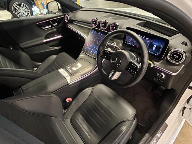 Ｃクラス Ｃ２００アバンギャルド　ＡＭＧラインパッケージ　認定中古車　レーダーセーフティＰＫＧ　ＡＭＧライン　レザーエクスクルーシブＰＫＧ　ベーシックＰＫＧ　オパリスホワイト　ヘッドアップディスプレイ　３６０度カメラ　本革シート　パワーシート　シートヒーター（6枚目）