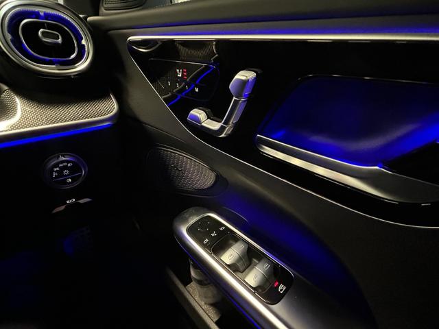 Ｃクラス Ｃ２００アバンギャルド　ＡＭＧラインパッケージ　認定中古車　レーダーセーフティＰＫＧ　ＡＭＧライン　レザーエクスクルーシブＰＫＧ　ベーシックＰＫＧ　オパリスホワイト　ヘッドアップディスプレイ　３６０度カメラ　本革シート　パワーシート　シートヒーター（19枚目）