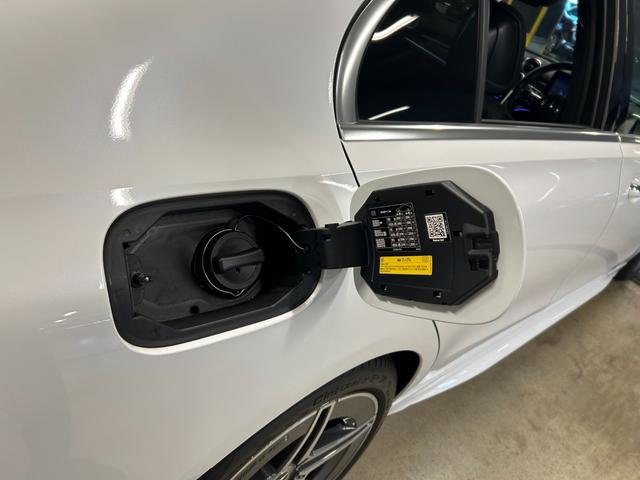 Ｃクラス Ｃ２００アバンギャルド　ＡＭＧラインパッケージ　認定中古車　レーダーセーフティＰＫＧ　ＡＭＧライン　レザーエクスクルーシブＰＫＧ　ベーシックＰＫＧ　オパリスホワイト　ヘッドアップディスプレイ　３６０度カメラ　本革シート　パワーシート　シートヒーター（48枚目）