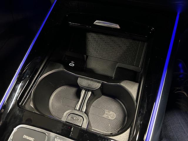 ＧＬＡクラス ＧＬＡ２００ｄ　４Ｍ　　ＡＭＧレザエクスクルーシブＰ　新車保証継承　弊社デモカー　ＡＭＧライン　レザーエクスクルーシブＰＫＧ　本革シート　スペクトラルブルー　ＭＢＵＸ　３６０度カメラ　パワーシート　シートヒーター　ワイヤレスチャージャー　純正ドラレコ（62枚目）