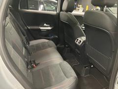 シュテルン世田谷グループの車両は当店にてご紹介できます。メルセデス・ベンツあざみ野・新百合ヶ丘・世田谷南・多摩・横須賀・東名横浜・東名静岡・横浜東の在庫車も当店窓口でお任せ下さい！！ 5