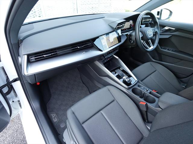 Ａ３ スポーツバック３０ＴＦＳＩ（15枚目）