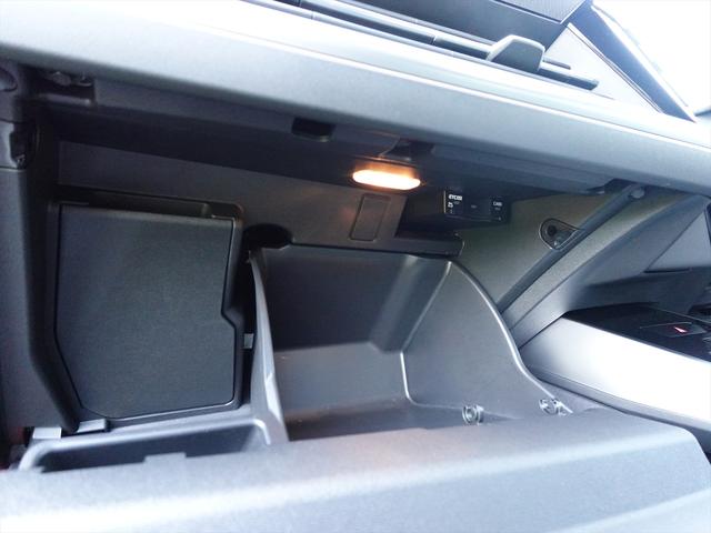 Q4スポーツバック e-トロン 40 e-tron(16枚目)