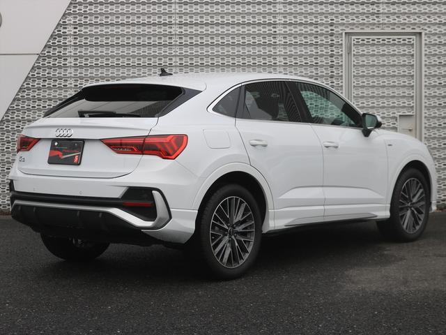 Ｑ３スポーツバック ３５ＴＦＳＩ　Ｓライン（4枚目）