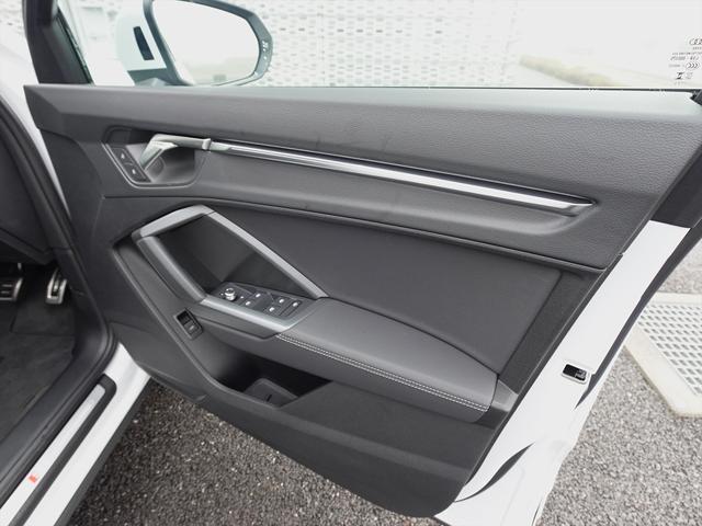 Ｑ３スポーツバック ３５ＴＦＳＩ　Ｓライン（9枚目）