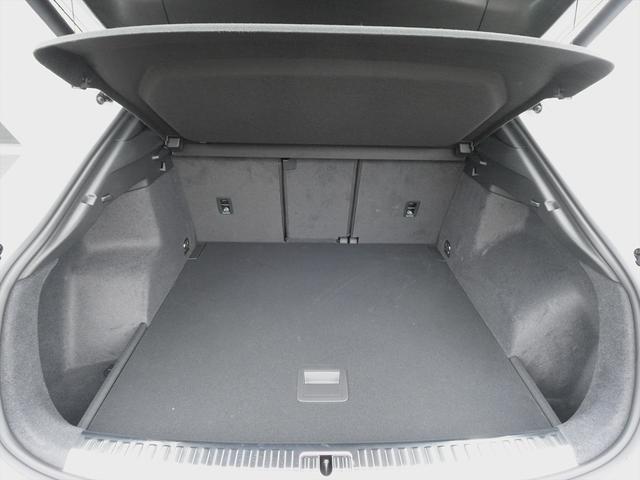 Ｑ３スポーツバック ３５ＴＦＳＩ　Ｓライン（13枚目）