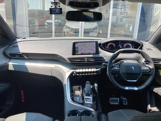 GT ブルーHDi パノラミックサンルーフ 純正ナビ ドラレコ前後 AppleCarPlay/AndroidAuto フロント&バックソナー ワイドバックアイカメラ アドバンスドグリップコントロール 新車保証継承付き(2枚目)