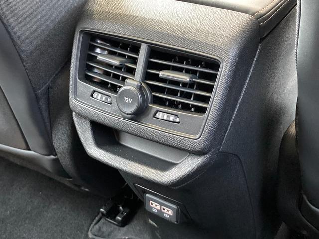 GT ブルーHDi パノラミックサンルーフ 純正ナビ ドラレコ前後 AppleCarPlay/AndroidAuto フロント&バックソナー ワイドバックアイカメラ アドバンスドグリップコントロール 新車保証継承付き(16枚目)