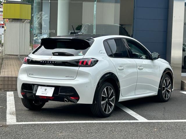 ２０８ ＧＴライン　ＥＴＣ　ＡｐｐｌｅＣａｒＰｌａｙ　／　ＡｎｄｒｏｉｄＡｕｔｏ　アクティブクルーズコントロール　バックアイカメラ　フロント／サイド／バックソナー　アクティブブラインドスポットモニター　認定中古車保証付き（2枚目）