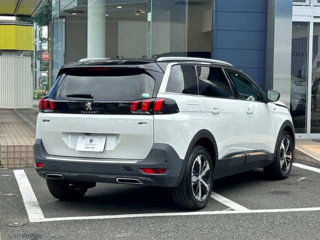 ５００８ ＧＴ　ブルーＨＤｉ　ファーストクラスパッケージ（パノラミックサンルーフ／運転席メモリー機能付きパワーシート／フロントシートヒーター／フロントカメラ／パークアシスト）ドラレコ前後　フロント＆バックソナー　認定中古車保証１年（2枚目）