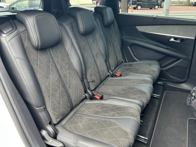 ５００８ ＧＴ　ブルーＨＤｉ　ファーストクラスパッケージ（パノラミックサンルーフ／運転席メモリー機能付きパワーシート／フロントシートヒーター／フロントカメラ／パークアシスト）ドラレコ前後　フロント＆バックソナー　認定中古車保証１年（11枚目）