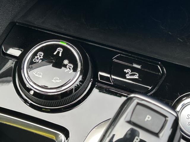 ５００８ ＧＴライン　ブルーＨＤｉ　車検整備＆認定中古車保証１年間付　純正ナビ　ＡｐｐｌｅＣａｒＰｌａｙ／ＡｎｄｒｏｉｄＡｕｔｏ　ドラレコ前後　グリップコントロール　運転席パワーシート＆マルチポイントランバーサポート　Ｆｒシートヒーター（8枚目）