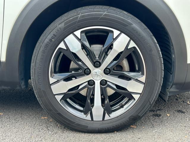 ５００８ ＧＴライン　ブルーＨＤｉ　車検整備＆認定中古車保証１年間付　純正ナビ　ＡｐｐｌｅＣａｒＰｌａｙ／ＡｎｄｒｏｉｄＡｕｔｏ　ドラレコ前後　グリップコントロール　運転席パワーシート＆マルチポイントランバーサポート　Ｆｒシートヒーター（17枚目）