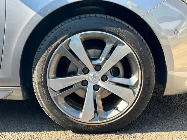 人気のディーゼルエンジン＆８速ＡＴモデル