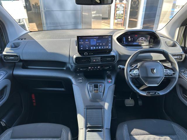 リフター ロングGT AppleCarplay/AndroidAuto ドラレコ前後 アドバンスドグリップコントロールレーンキープ&ポジショニングアシスト ACC ステアリングヒーター 17AW 新車保証継承付き(3枚目)