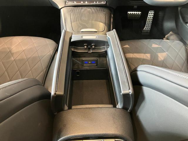 Ｅクラス Ｅ２２０ｄ　アバンギャルド　ＡＭＧラインパッケージ　ＡＭＧラインパッケージ　アドバンスドパッケージ　デジタルインテリアパッケージ　レザーエクスクルーシブパッケージ（15枚目）