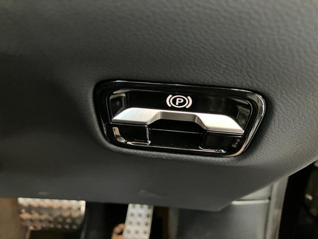 Ｅクラス Ｅ２２０ｄ　アバンギャルド　ＡＭＧラインパッケージ　ＡＭＧラインパッケージ　アドバンスドパッケージ　デジタルインテリアパッケージ　レザーエクスクルーシブパッケージ（24枚目）