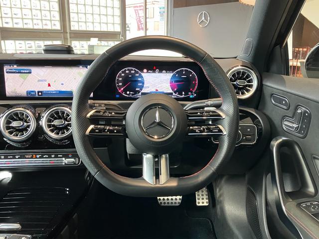 Ａクラス Ａ２００ｄ　ＡＭＧラインパッケージ　弊社デモカーアップ／アドバンスドパッケージ／パノラマ／ヘッドアップディスプレイ／３６０°カメラ／ＡＭＧラインパッケージ／メモリー付パワーシート／シートヒーター／アンビエントライト／新車保証継承（22枚目）