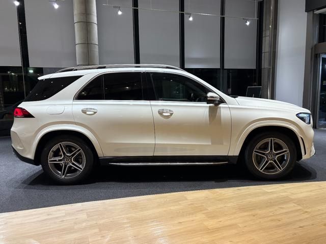 ＧＬＥ ＧＬＥ４５０　４マチックスポーツ　弊社下取／パノラマ／黒本革／ブルメスター／エナジャイジングＰ／エアバランスＰ／ベンチレーター／３６０°カメラ／ヘッドアップディスプレイ／パヒュームアトマイザー／温冷機能付カップホルダー／認定中古車保証（2枚目）