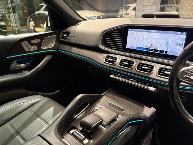 ＧＬＥ ＧＬＥ４５０　４マチックスポーツ　弊社下取／パノラマ／黒本革／ブルメスター／エナジャイジングＰ／エアバランスＰ／ベンチレーター／３６０°カメラ／ヘッドアップディスプレイ／パヒュームアトマイザー／温冷機能付カップホルダー／認定中古車保証（24枚目）