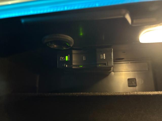 ＧＬＥ ＧＬＥ４５０　４マチックスポーツ　弊社下取／パノラマ／黒本革／ブルメスター／エナジャイジングＰ／エアバランスＰ／ベンチレーター／３６０°カメラ／ヘッドアップディスプレイ／パヒュームアトマイザー／温冷機能付カップホルダー／認定中古車保証（27枚目）