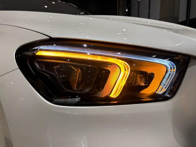 ＧＬＥ ＧＬＥ４５０　４マチックスポーツ　弊社下取／パノラマ／黒本革／ブルメスター／エナジャイジングＰ／エアバランスＰ／ベンチレーター／３６０°カメラ／ヘッドアップディスプレイ／パヒュームアトマイザー／温冷機能付カップホルダー／認定中古車保証（38枚目）