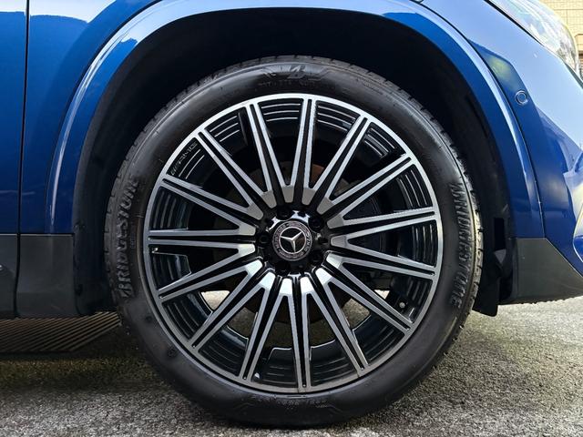 GLAクラス GLA200d 4マチック AMGラインパッケージ 弊社デモカー アドバンスドサウンドシステム アンビエントライト64色 360°カメラ フットトランクオープナー メルセデスケア継承 認定中古車保証 スペクトラルブルー 20インチAMGアルミホイール(4枚目)