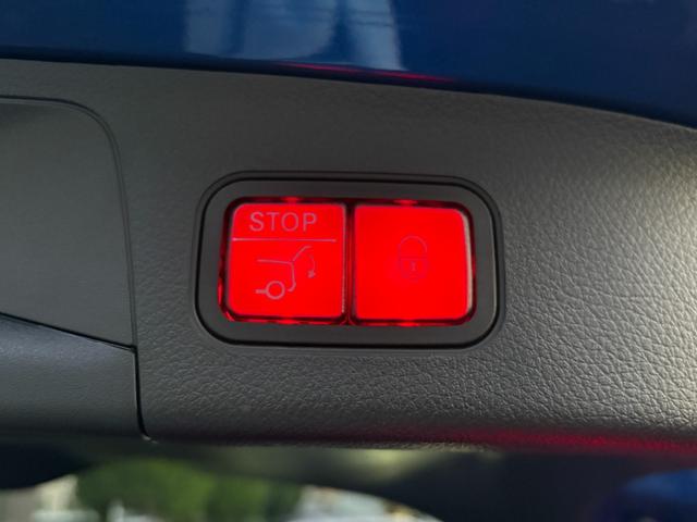 GLAクラス GLA200d 4マチック AMGラインパッケージ 弊社デモカー アドバンスドサウンドシステム アンビエントライト64色 360°カメラ フットトランクオープナー メルセデスケア継承 認定中古車保証 スペクトラルブルー 20インチAMGアルミホイール(7枚目)