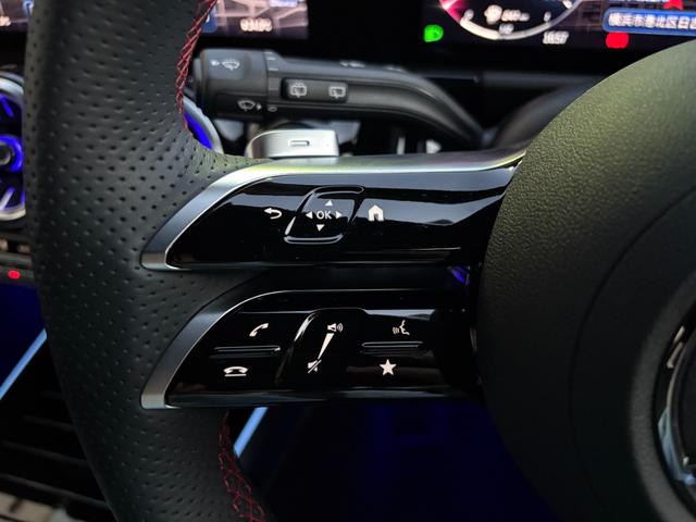 GLAクラス GLA200d 4マチック AMGラインパッケージ 弊社デモカー アドバンスドサウンドシステム アンビエントライト64色 360°カメラ フットトランクオープナー メルセデスケア継承 認定中古車保証 スペクトラルブルー 20インチAMGアルミホイール(15枚目)