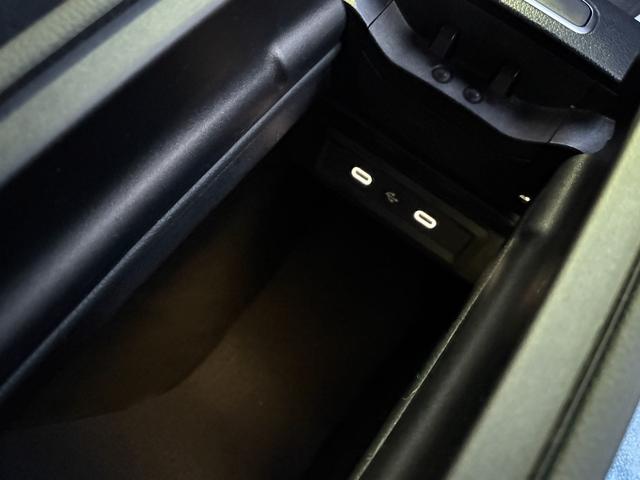 GLAクラス GLA200d 4マチック AMGラインパッケージ 弊社デモカー アドバンスドサウンドシステム アンビエントライト64色 360°カメラ フットトランクオープナー メルセデスケア継承 認定中古車保証 スペクトラルブルー 20インチAMGアルミホイール(30枚目)