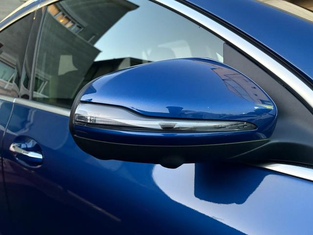 GLAクラス GLA200d 4マチック AMGラインパッケージ 弊社デモカー アドバンスドサウンドシステム アンビエントライト64色 360°カメラ フットトランクオープナー メルセデスケア継承 認定中古車保証 スペクトラルブルー 20インチAMGアルミホイール(36枚目)