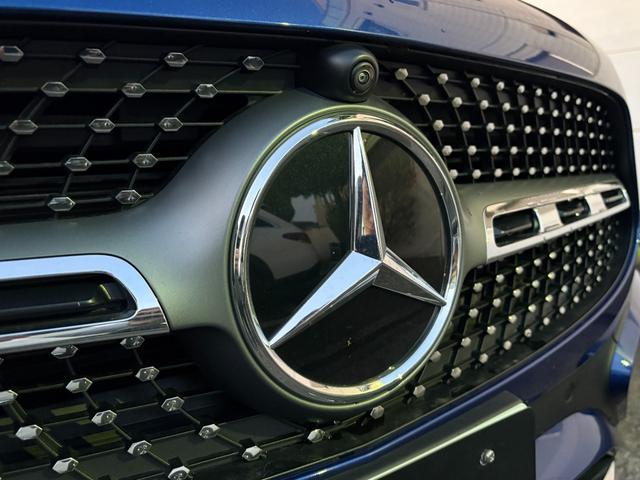 GLAクラス GLA200d 4マチック AMGラインパッケージ 弊社デモカー アドバンスドサウンドシステム アンビエントライト64色 360°カメラ フットトランクオープナー メルセデスケア継承 認定中古車保証 スペクトラルブルー 20インチAMGアルミホイール(37枚目)