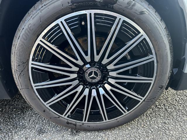 ＧＬＡクラス ＧＬＡ１８０　ＡＭＧラインパッケージ　弊社デモカー　パノラミックスライディングルーフ　プライバシーガラス　アドバンスドサウンドシステム　ドライビングアシスタンスパッケージ　３６０°カメラシステム　フットトランクオープナーメルセデスケア継承（10枚目）