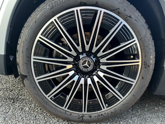 ＧＬＡクラス ＧＬＡ１８０　ＡＭＧラインパッケージ　弊社デモカー　パノラミックスライディングルーフ　プライバシーガラス　アドバンスドサウンドシステム　ドライビングアシスタンスパッケージ　３６０°カメラシステム　フットトランクオープナーメルセデスケア継承（13枚目）